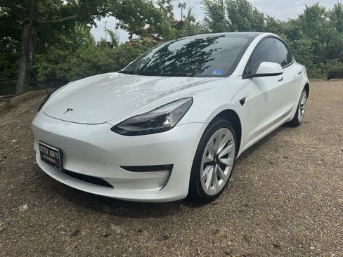 Used 2021 Tesla Model 3 Long Range AWD/4WD image 11