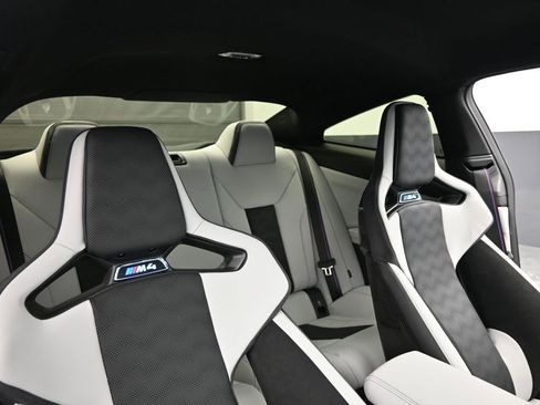 Used 2026 BMW M4 xDrive Competition image 35