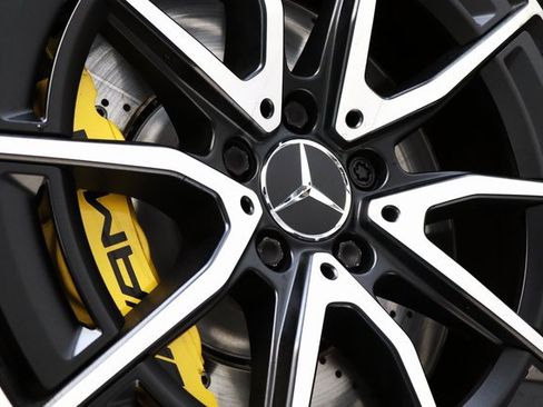 Used 2022 Mercedes-Benz SL 55 AMG 4MATIC image 16