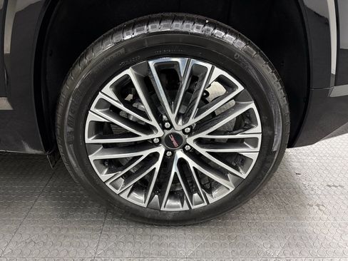 New 2026 GMC Terrain Denali w/ LPO, Black Badging Package image 11