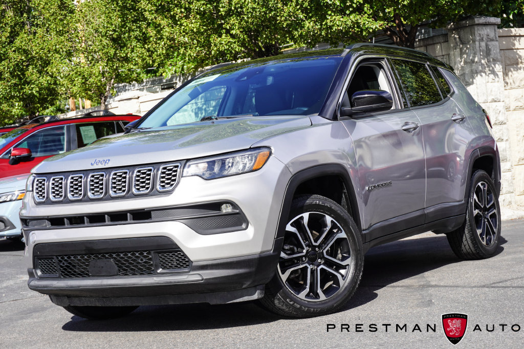 Used 2022 Jeep Compass Limited AWD/4WD image 8