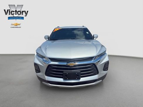 Used 2021 Chevrolet Blazer LT FWD image 2