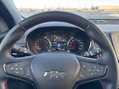 Used 2023 Chevrolet Equinox RS image 8