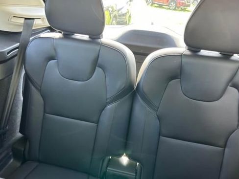 Used 2025 Volvo XC90 B5 Core w/ Protection Package AWD/4WD image 21