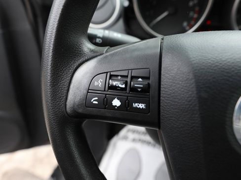 Used 2010 MAZDA MAZDA3 i Touring FWD image 18