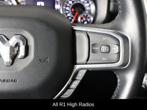 Used 2022 RAM 1500 Laramie AWD/4WD image 10