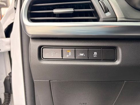 Used 2022 Kia Telluride S image 36