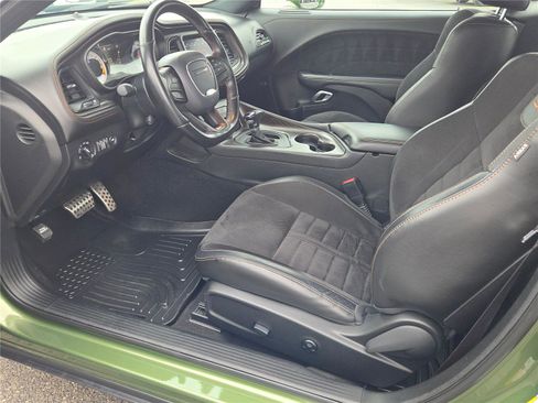 Certified 2020 Dodge Challenger R/T RWD image 22