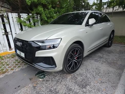 Used 2023 Audi Q8 Premium Plus AWD/4WD image 15