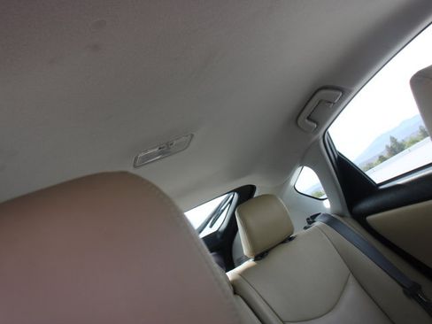 Used 2014 Toyota Prius Three FWD image 19