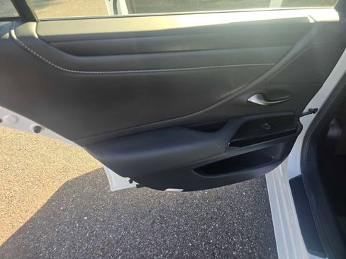 Used 2025 Lexus ES 300h w/ Premium Package image 19