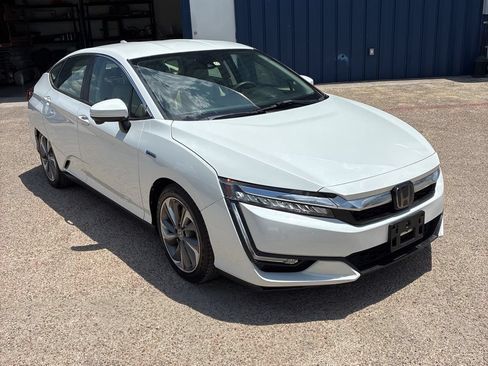 Used 2018 Honda Clarity Plug-In Hybrid image 1