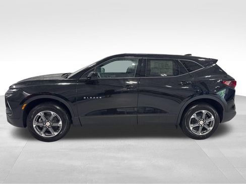 New 2026 Chevrolet Blazer LT FWD image 47
