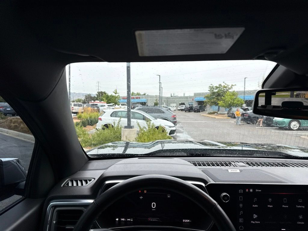 Used 2023 GMC Canyon Denali w/ Denali Black Edition AWD/4WD image 13