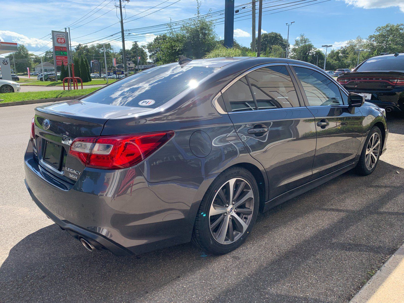 Used 2019 Subaru Legacy 3.6R Limited AWD/4WD image 7