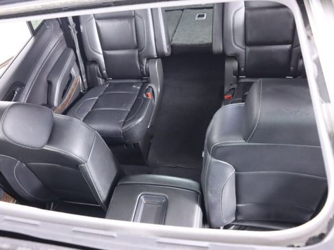 Used 2020 Chevrolet Tahoe LT AWD/4WD image 25