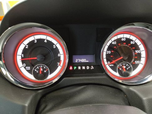 Used 2018 Dodge Grand Caravan SE w/ UConnect Hands-Free Group FWD image 23