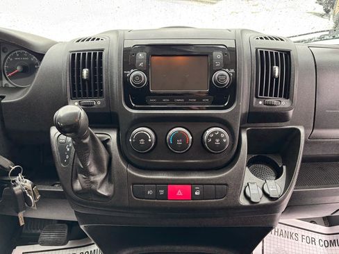Used 2018 RAM ProMaster 2500 w/ Premium Appearance Group image 12