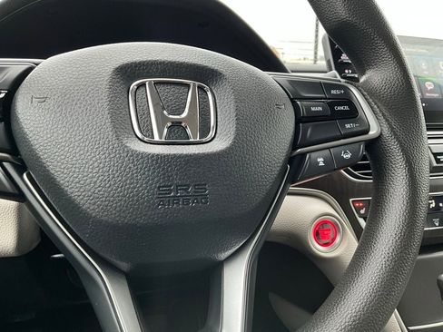 Used 2019 Honda Accord EX image 20