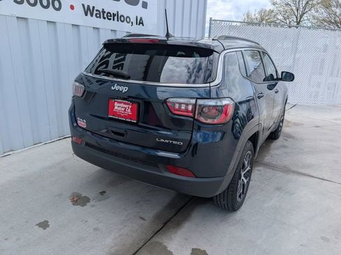 Used 2024 Jeep Compass Limited AWD/4WD image 23