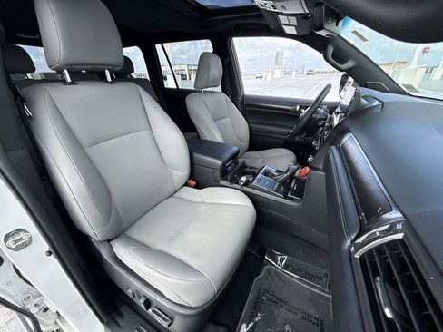 Certified 2023 Lexus GX 460 w/ Black Line Special Edition AWD/4WD image 27