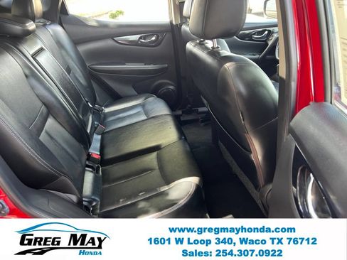 Used 2018 Nissan Rogue Sport SL w/ SL Premium Package FWD image 15