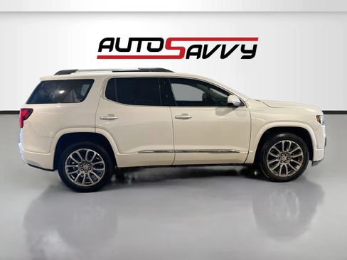Used 2023 GMC Acadia Denali w/ Denali Ultimate Package AWD/4WD image 8