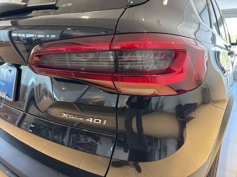Used 2022 BMW X5 xDrive40i w/ Premium Package AWD/4WD image 9