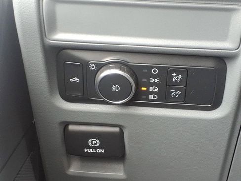 Used 2022 Ford F150 XLT AWD/4WD image 20
