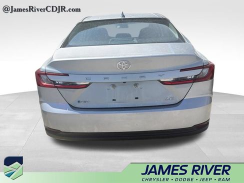 Used 2025 Toyota Camry LE FWD image 6