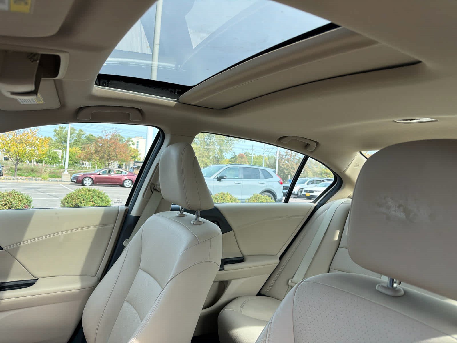 Used 2013 Honda Accord EX-L image 10