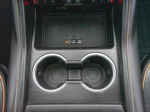 Used 2023 GMC Yukon XL AT4 w/ AT4 Premium Plus Package image 31