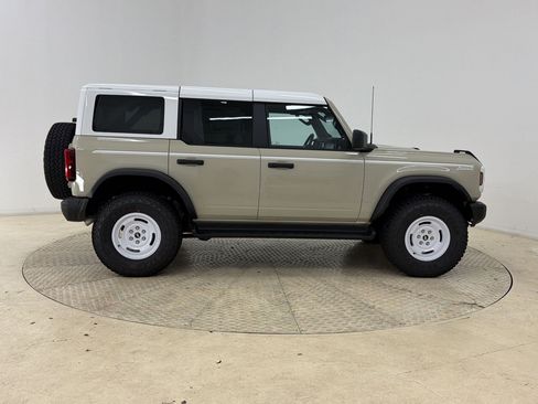 New 2026 Ford Bronco Heritage Edition AWD/4WD image 7