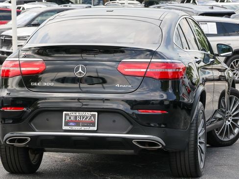 Used 2019 Mercedes-Benz GLC 300 4MATIC Coupe image 21