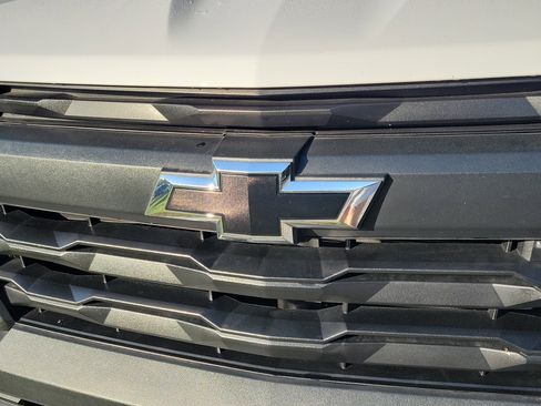 Used 2025 Chevrolet Colorado Trail Boss image 5