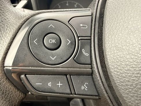 Used 2023 Toyota Corolla LE FWD image 19