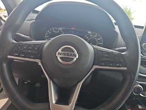 Used 2020 Nissan Altima 2.5 S FWD image 26