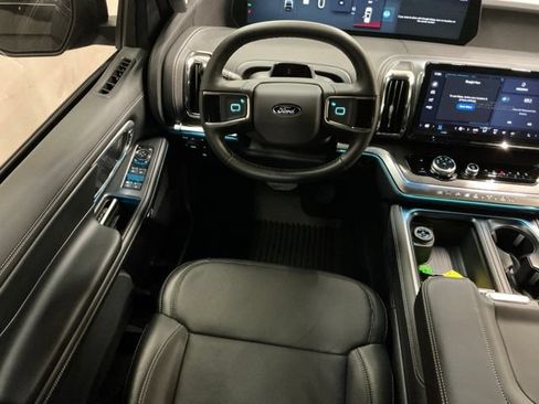 New 2026 Ford Expedition Max Platinum w/ Stealth Performance Package AWD/4WD image 11