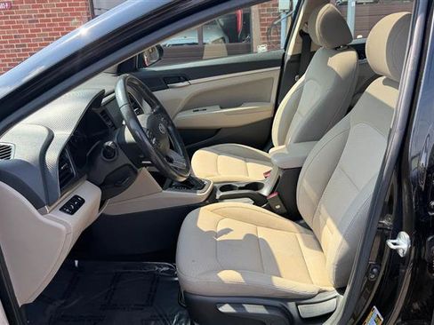 Used 2020 Hyundai Elantra Value Edition FWD image 27