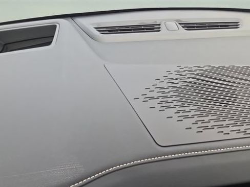 New 2026 GMC Acadia Elevation w/ Elevation Premium Package image 9