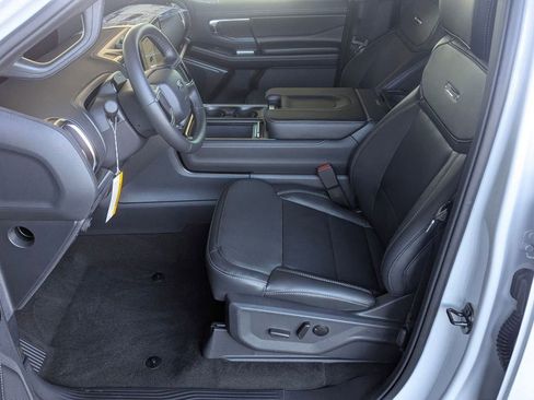 New 2026 Ford Expedition Max Platinum w/ Stealth Appearance Package image 5