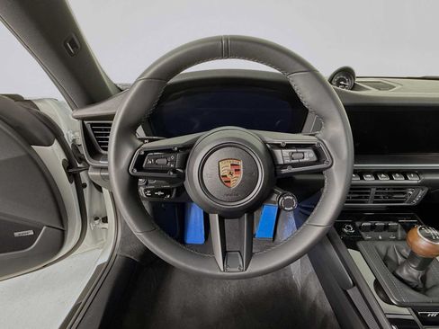 Certified 2025 Porsche 911 Carrera T RWD image 15