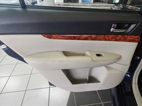 Used 2012 Subaru Legacy 2.5i Limited w/ Popular Pkg 2 image 23