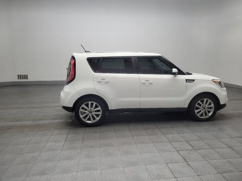 Used 2019 Kia Soul + FWD image 10
