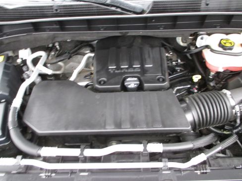 Used 2022 GMC Sierra 1500 SLE image 26