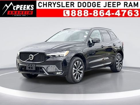 Used 2025 Volvo XC60 B5 Plus image 1