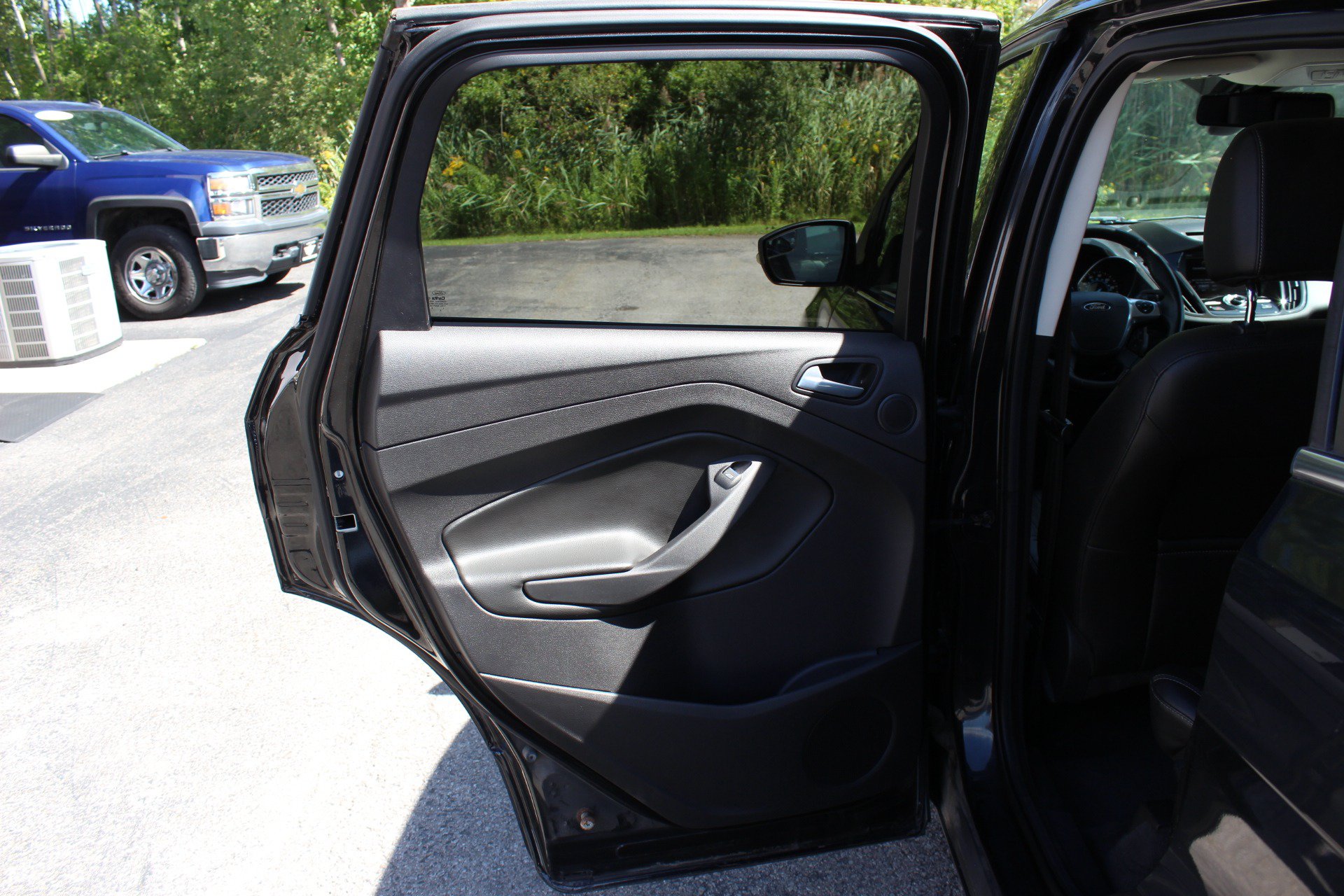 Used 2014 Ford Escape Titanium AWD/4WD image 31