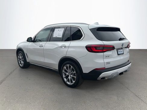 Used 2023 BMW X5 xDrive40i w/ Premium Package image 7