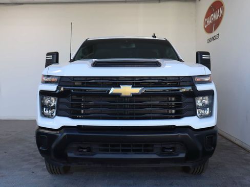 Used 2025 Chevrolet Silverado 2500 W/T w/ WT Convenience Package RWD image 2