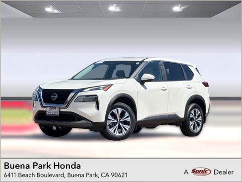 Used 2023 Nissan Rogue SV FWD image 1